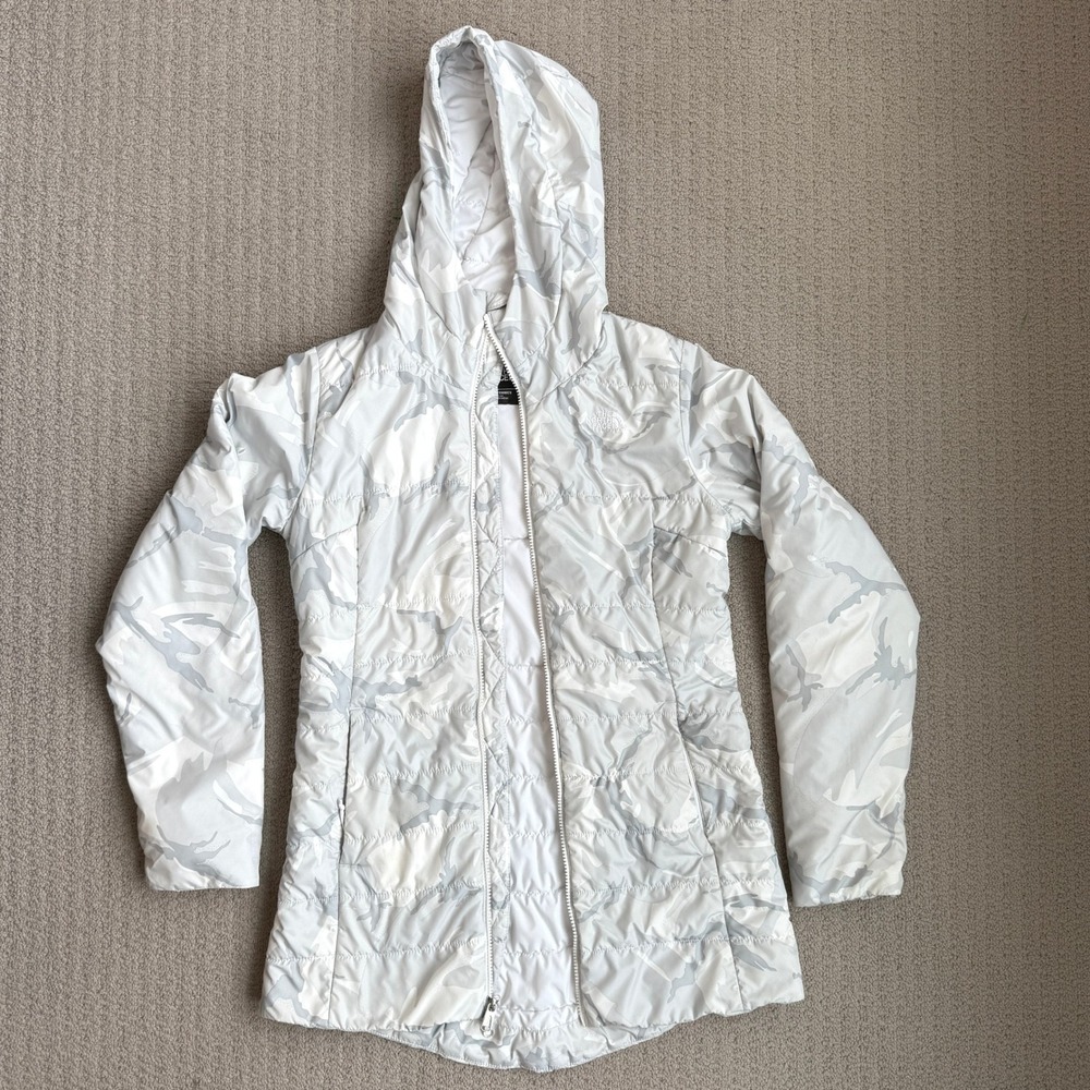 The North Face Womens Tamburello Hooded Puffer Jacket White‎ Grey Camo Small